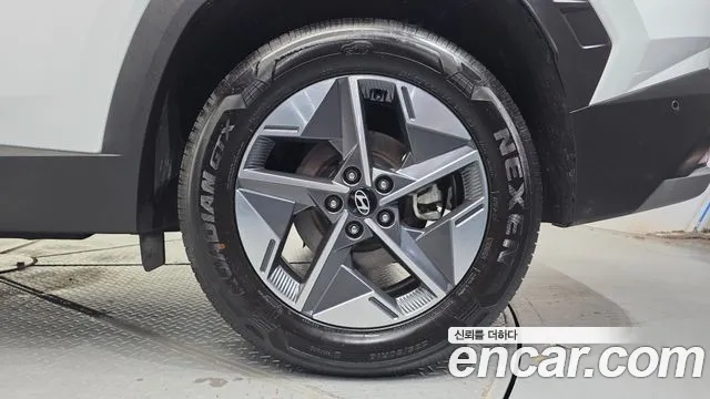 Hyundai Tucson NX4 — Фото автомобиля 6