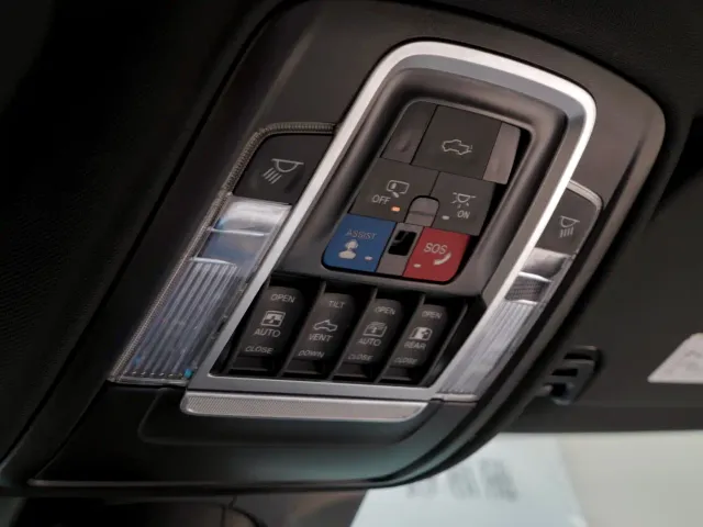 RAM Trucks — Фото автомобиля 9