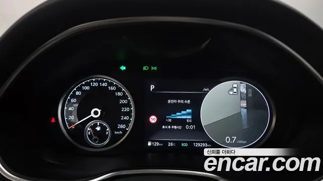 Genesis G80 Бензин 2.5 турбо 2WD — Фото автомобиля 8