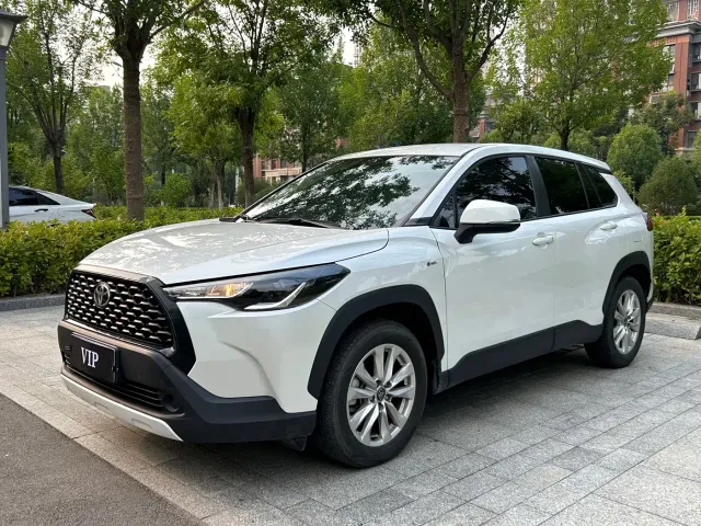 Фотография автомобиля — Toyota Corolla Cross