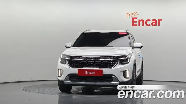 Kia Seltos Новый Seltos Бензин 1.6 турбо 2WD — Фото автомобиля 3