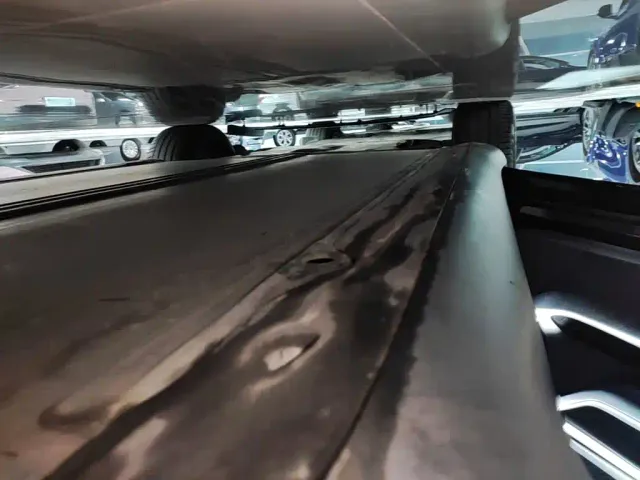 Tesla Model Y — Фото автомобиля 21