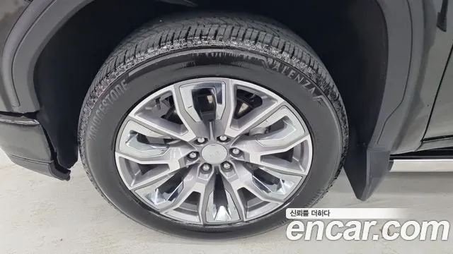 GMC Sierra — Фото автомобиля 5