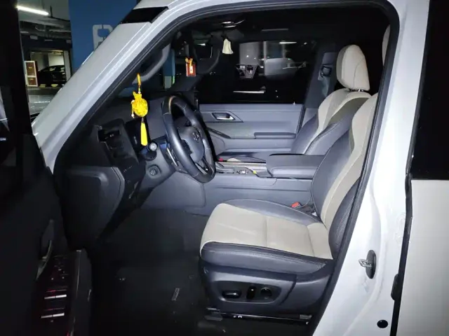 Lexus GX — Фото автомобиля 9