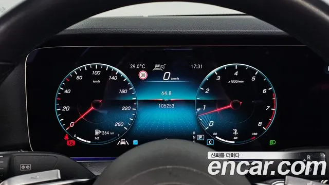Mercedes-Benz E-Class W213 — Фото автомобиля 11