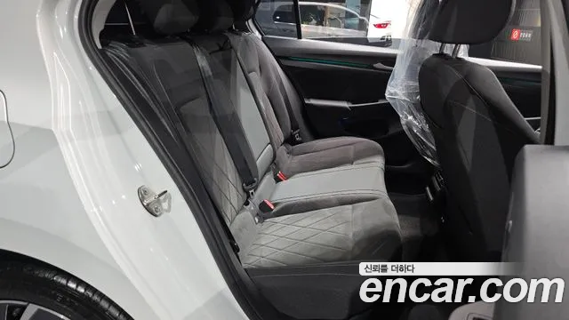 Volkswagen Golf Golf 8 поколение 2.0 TDI Prestige — Фото автомобиля 11