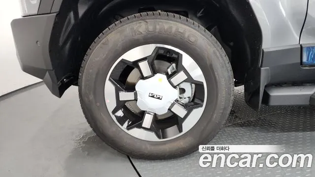 Kia Tasman Tasman 2.5T Бензин 4WD — Фото автомобиля 5