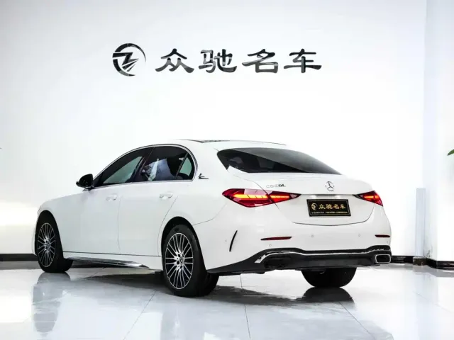 Mercedes-Benz C-Class — Фото автомобиля 10