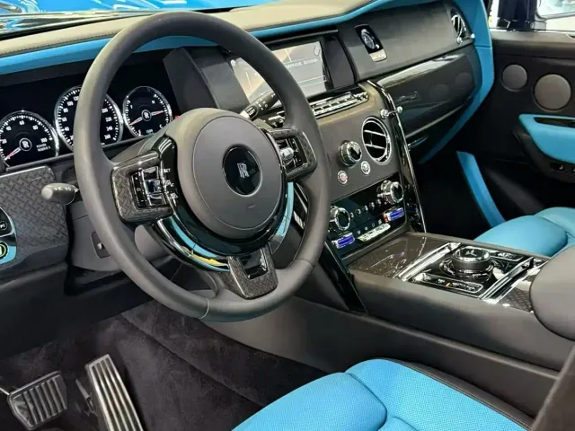 Rolls-Royce Cullinan — Фото автомобиля 5