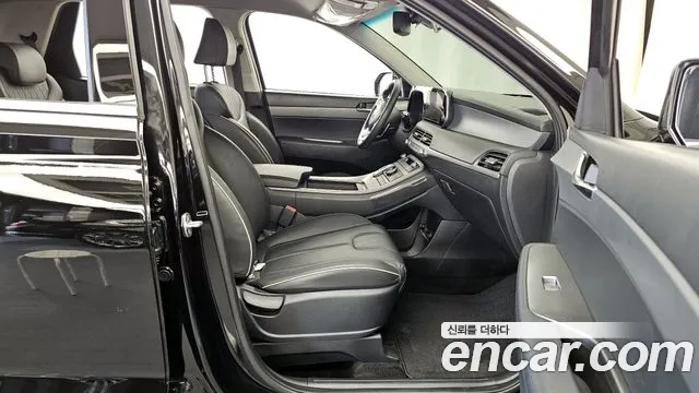 Hyundai Palisade Palisade Дизель 2.2 2WD — Фото автомобиля 11