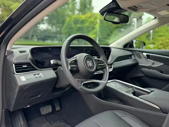 Buick LaCrosse — Фото автомобиля 14