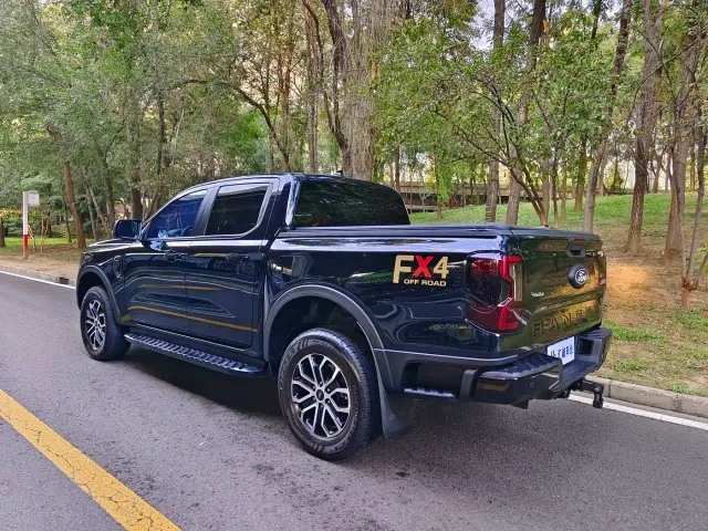 Ford Ranger — Фото автомобиля 4