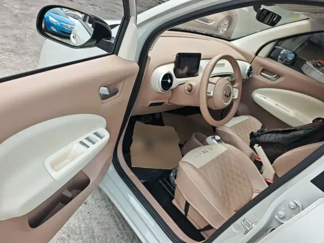 Wuling Hongguang Mini EV — Фото автомобиля 15