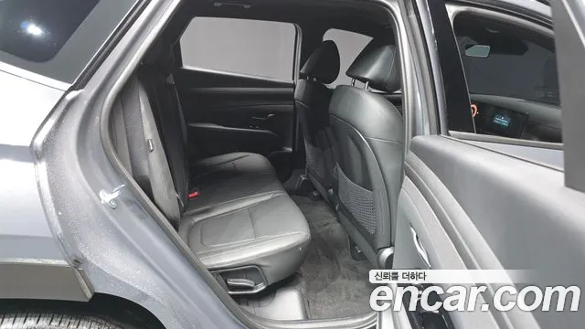 Hyundai Tucson Новый Tucson (NX4) Бензин 1.6 турбо 2WD — Фото автомобиля 12