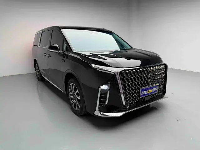 Maxus G90 — Фото автомобиля 3