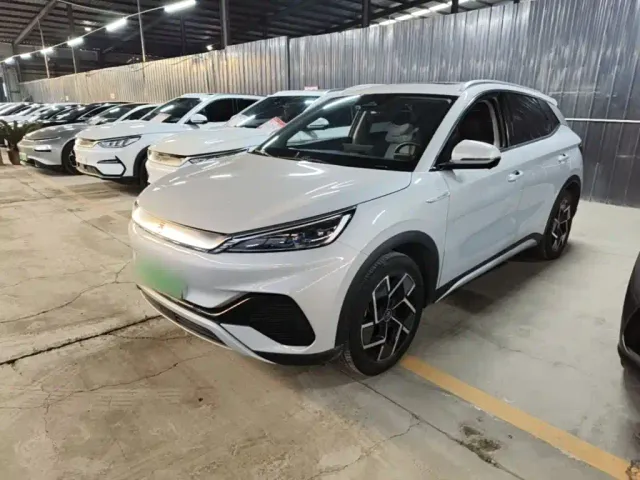 Фотография автомобиля — BYD Yuan PLUS