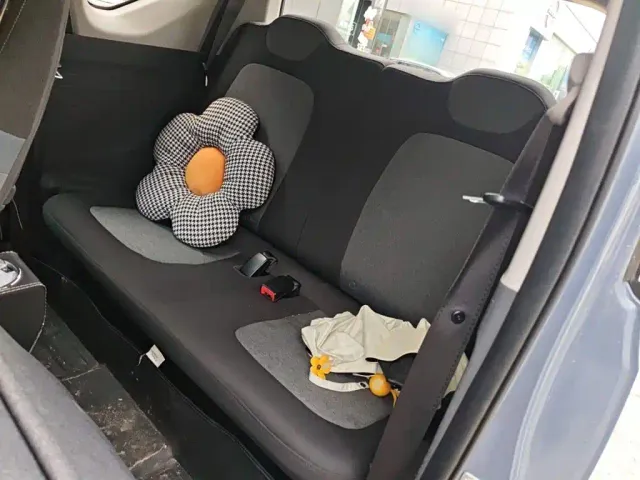 Wuling Hongguang Mini EV — Фото автомобиля 13