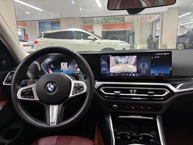 BMW 3 Series — Фото автомобиля 13