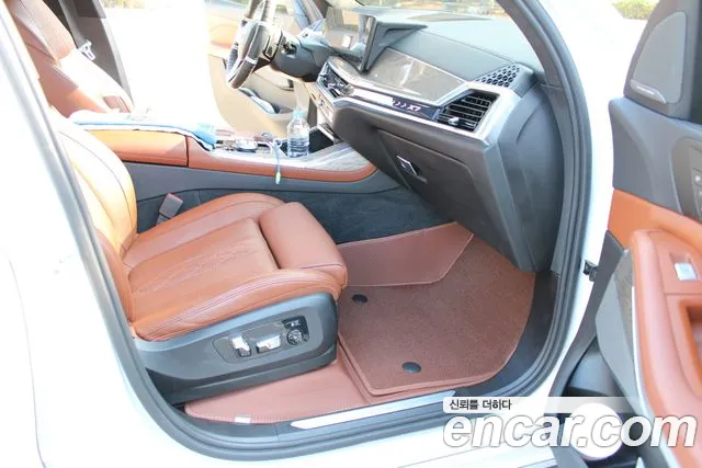 BMW X7 G07 — Фото автомобиля 13