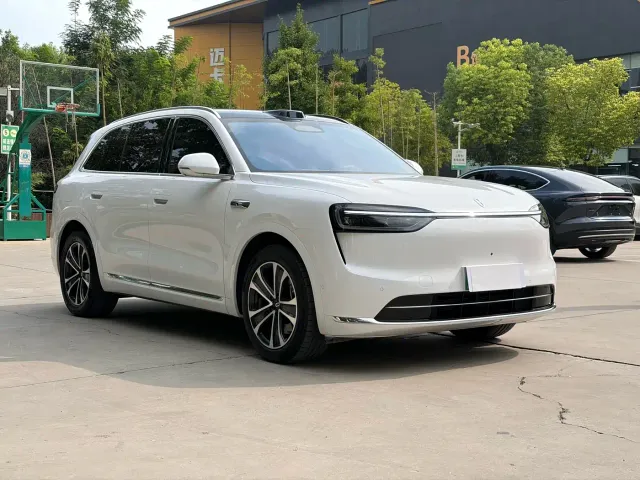 Aito M7 — Фото автомобиля 3