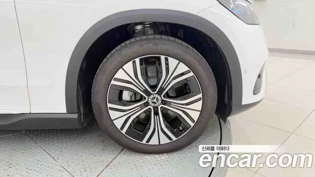Mercedes-Benz EQE X294 — Фото автомобиля 9