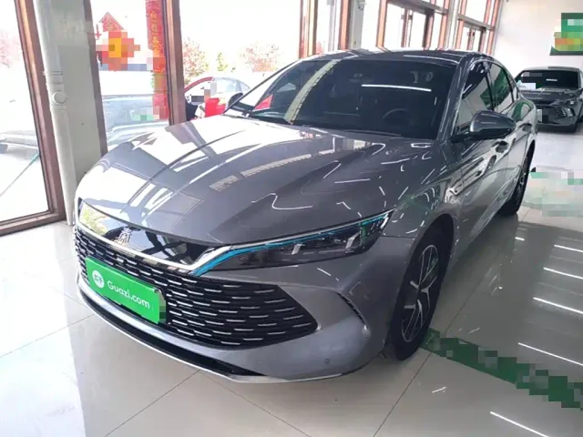 Фотография автомобиля — BYD Qin L