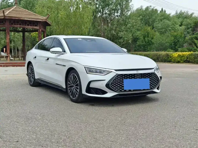 BYD Han — Фото автомобиля 3