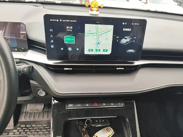 Haval H6 — Фото автомобиля 12