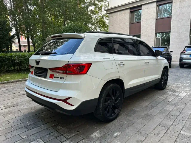 Jetta VS7 — Фото автомобиля 5