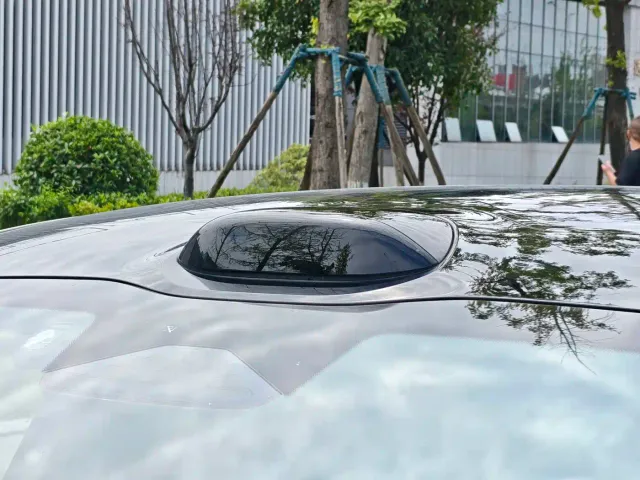 Xiaomi SU7 — Фото автомобиля 22