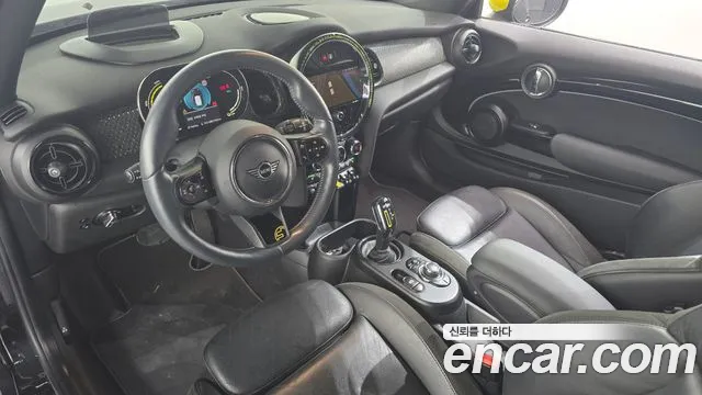 MINI Cooper Cooper Electric — Фото автомобиля 7