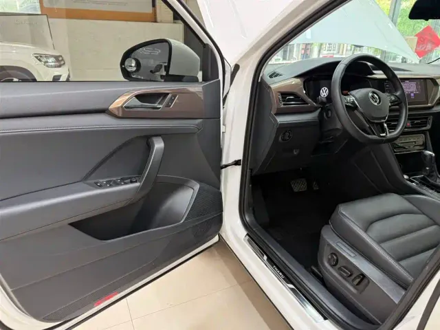 Volkswagen Tharu — Фото автомобиля 19