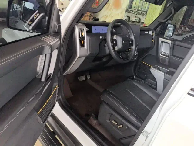 iCAR V23 — Фото автомобиля 15