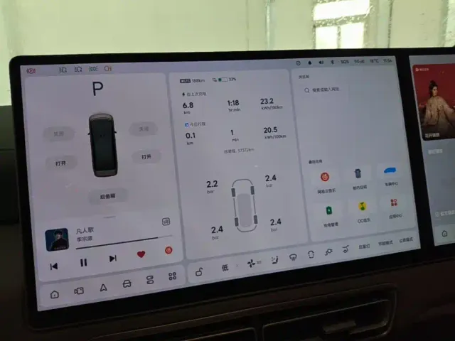 Li Auto MEGA — Фото автомобиля 11