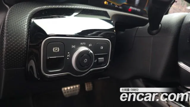Mercedes-Benz A-Class W177 — Фото автомобиля 19