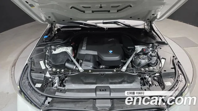 BMW 5 Series G60 — Фото автомобиля 9