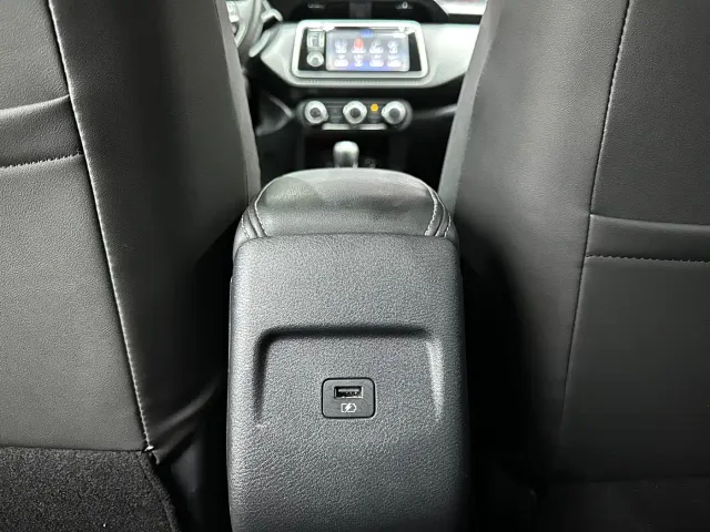 Nissan Kicks 2022 1.5L CVT XL Fashion Edition — Фото автомобиля 16