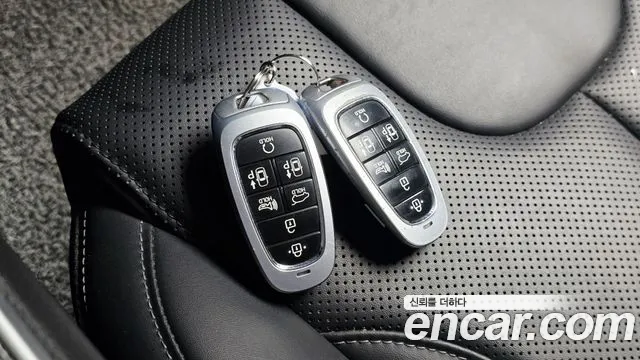 Hyundai Santafe Новый Santa Fe Бензин 2.5T 2WD — Фото автомобиля 13