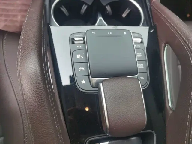 Mercedes-Benz GLE-Class — Фото автомобиля 15