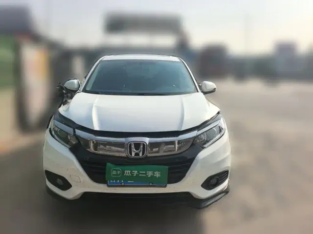 Honda Vezel — Фото автомобиля 2