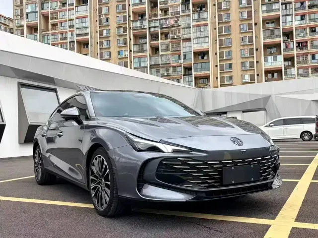 MG 7 — Фото автомобиля 3