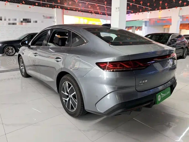 BYD Qin L — Фото автомобиля 4