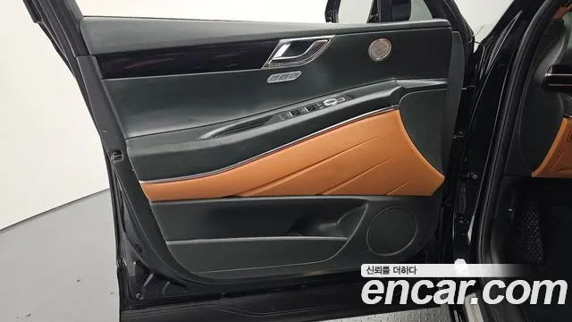 Genesis GV80 2.5T Бензин 2WD — Фото автомобиля 18