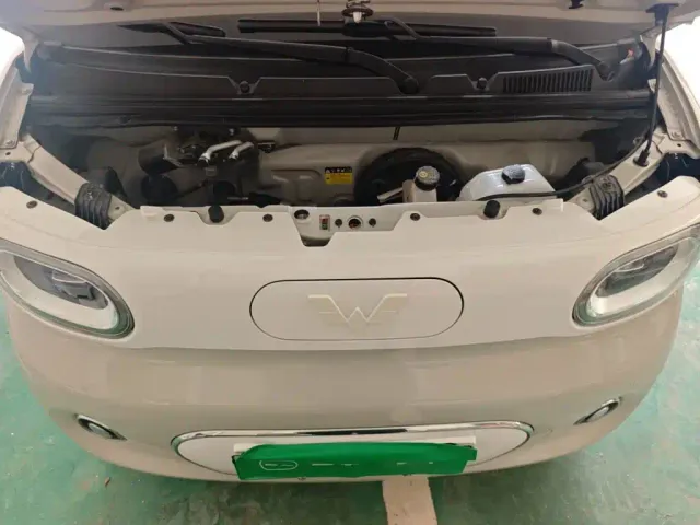 Wuling Hongguang Mini EV — Фото автомобиля 16