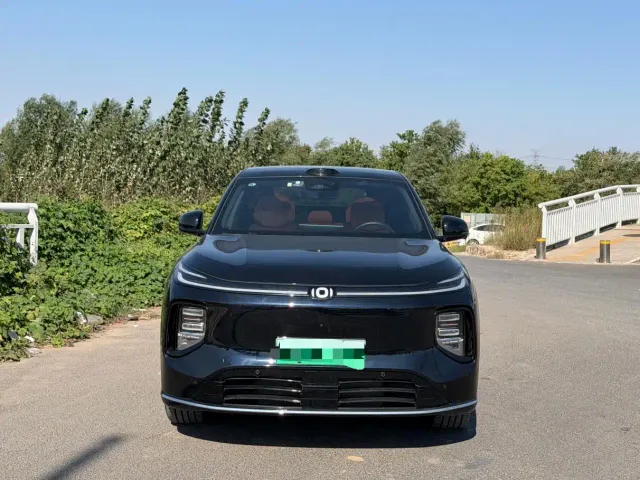 Changan Qiyuan Q07 — Фото автомобиля 2
