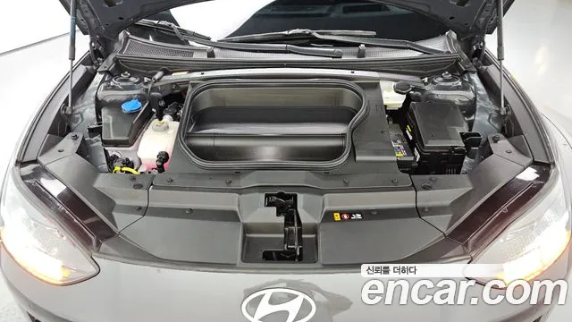 Hyundai Ioniq 6 — Фото автомобиля 9