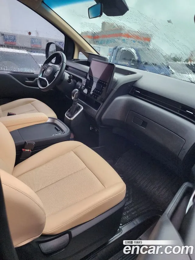 Hyundai Staria Staria Карго 5 мест — Фото автомобиля 5