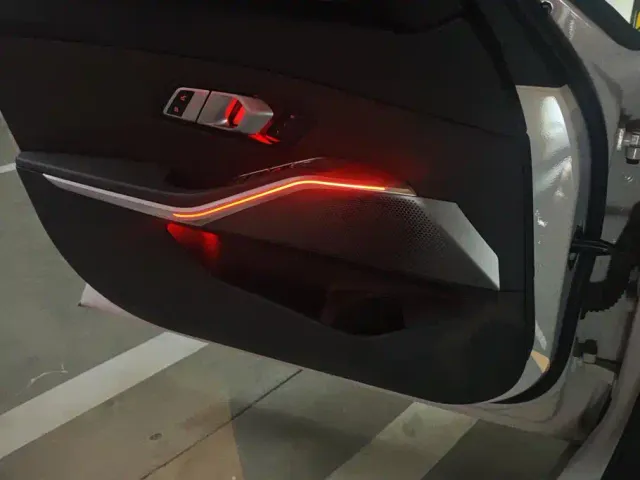 BMW 3 Series — Фото автомобиля 7