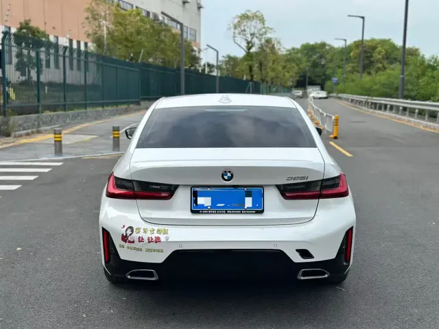 BMW 3 Series — Фото автомобиля 8