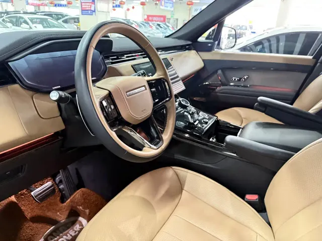 Land Rover Range Rover Sport — Фото автомобиля 6